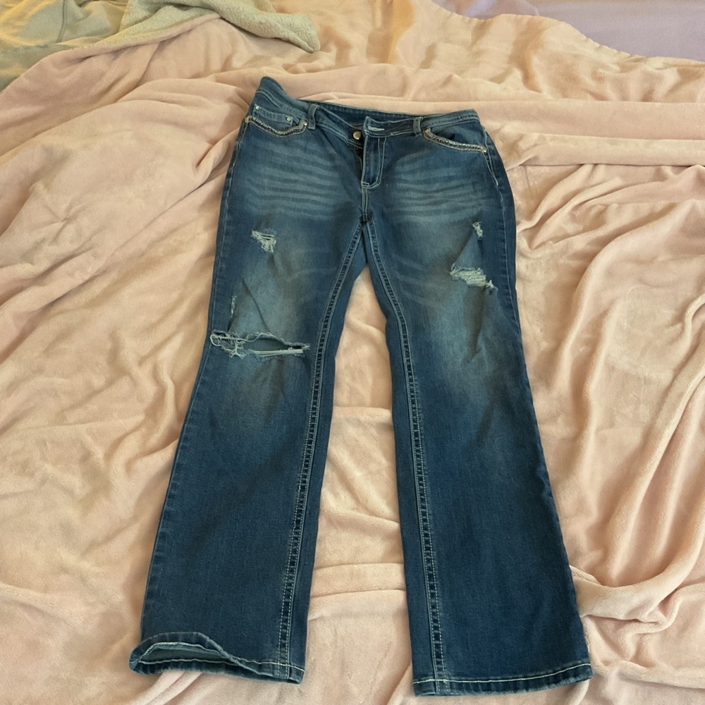 Stylish Distressed Blue Women's Straight Leg Jeans